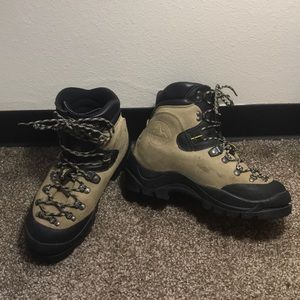 Men’s La Sportiva Makalu Mountaineering Boot US9.5